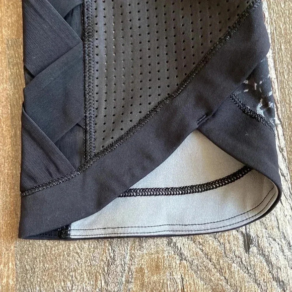 Lululemon  Capris - Picture 7 of 9